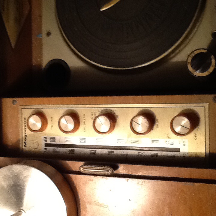 magnavox console stereo serial numbers